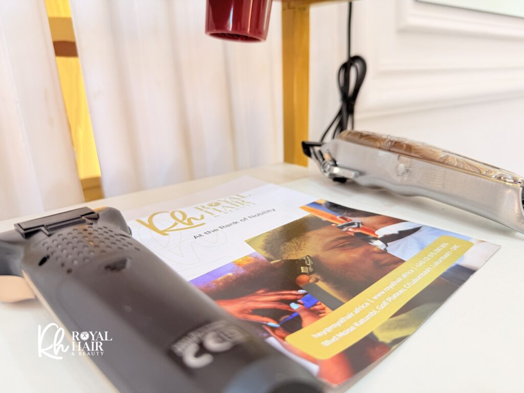 Royal Hair & Beauty - Salon de coiffure moderne au Golf Plateau - Salon de coiffure à Lubumbashi